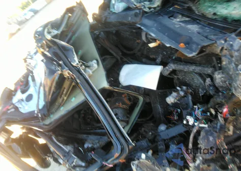 2010 Hyundai Veracruz Limited z USA, uszkodzony, nr VIN KM8NUDCC5AU106683